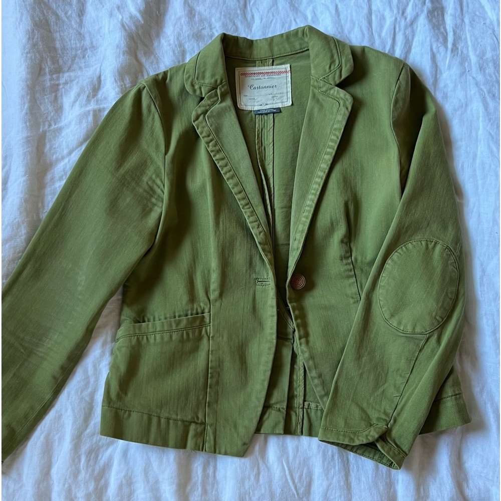Cartonierre green heavy cotton unlined blazer. Perfect for spring!